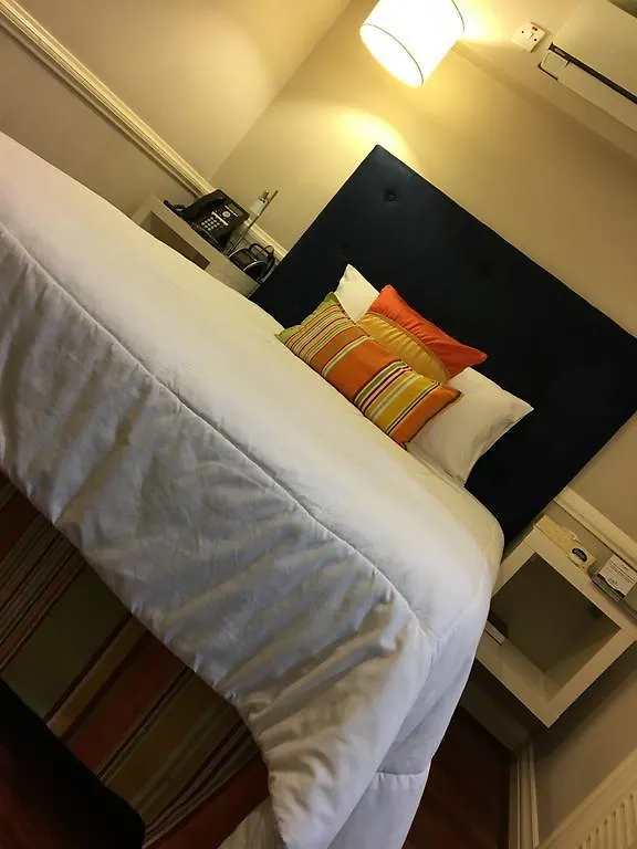 Eden Gardens Wellness Resort & Spa 金斯敦