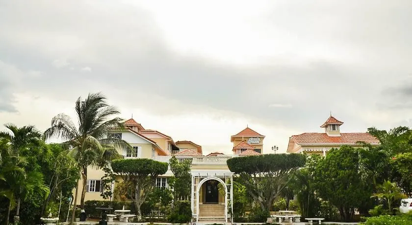 Eden Gardens Wellness Resort & Spa 金斯敦